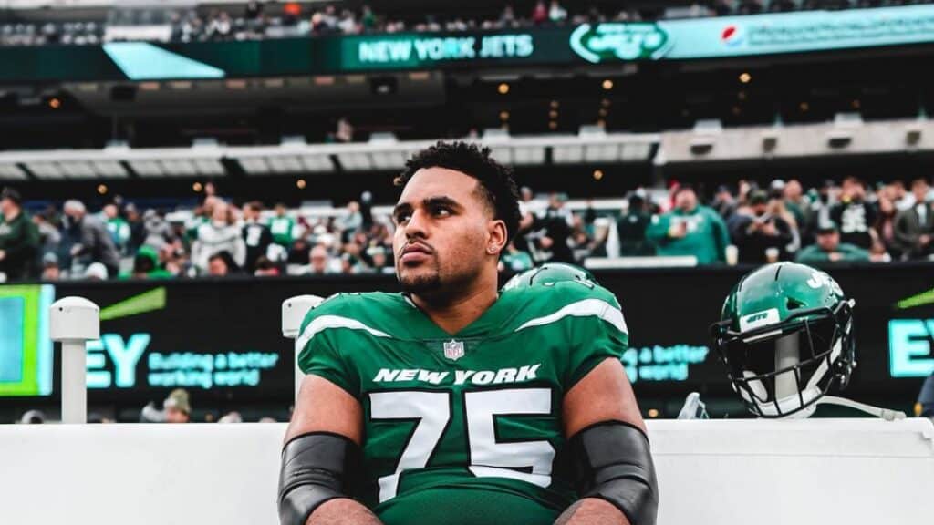 Jets’ Alijah Vera-Tucker